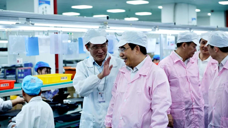 國務(wù)院領(lǐng)導(dǎo)點贊炬神電子：搶抓機遇，更大作為！